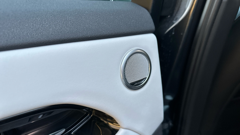 Land Rover Range Rover Evoque 2.0 D200 Dynamic SE 5dr Auto Diesel Hatchback